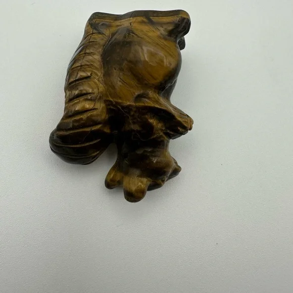 Hand Carved Tiger Eye Squirrel Carving - Picture 7 of 9